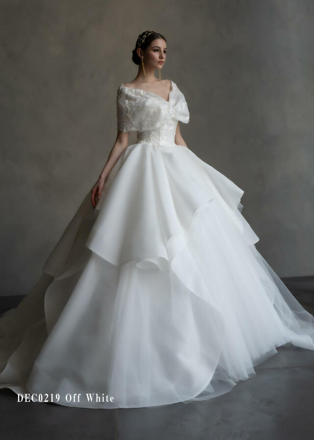 クラウディア「Clef a decor-クレアデコール」新作ウェディングドレス