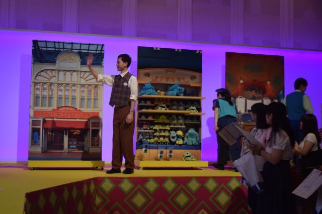 マーチャンダイズキャストの実演