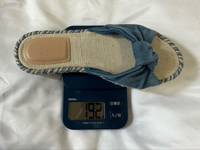 【H＆M ノットディテール エスパドリーユスライドサンダル】片足約192gと軽めなのも嬉しい