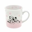 マグカップ 1,500円｜サイズ：直径約8×高さ約9cm｜東京ディズニーリゾート「サクラ」モチーフグッズ｜販売店舗：東京ディズニーランド「ギャグファクトリー/ファイブ・アンド・ダイム」、東京ディズニーシー「ベッラ・ミンニ・コレクション」｜発売日：2023年2月2日（木）
