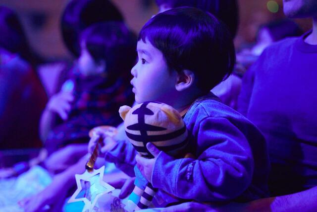 公演中のもよう【しまじろうと きらきらぼしの クリスマス】