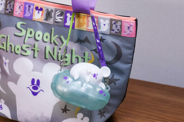 グミキャンディー、ミニスナックケース 付き ¥1,300｜スーベニアランチナースにつけても可愛い