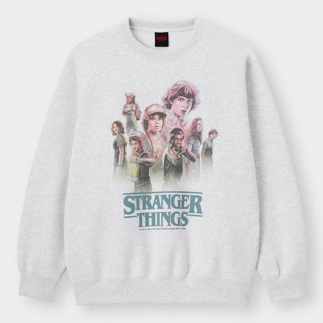ヘビーウェイトスウェットプルオーバー(長袖) 2,490円｜GU×Netflix「ストレンジャー・シングス 未知の世界」