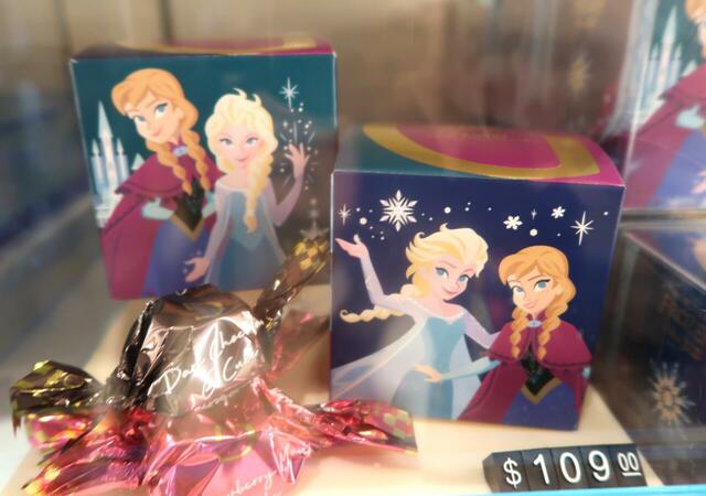 香港ディズニーランド ゴディバ製のチョコレート アナと雪の女王デザイン