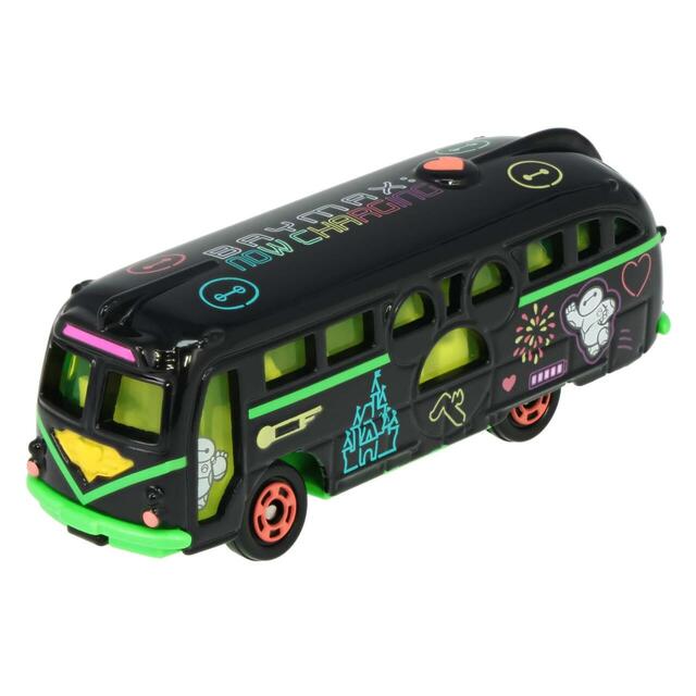 ディズニー・ビークル・コレクション〈トミカ〉 1,600円｜東京ディズニーリゾート「サマー・クールオフat Tokyo Disney Resort」ベイマックスグッズ｜販売店舗：東京ディズニーランド「グランドエンポーリアム」、東京ディズニーシー「エンポーリオ」｜発売日：2025年7月1日（火）