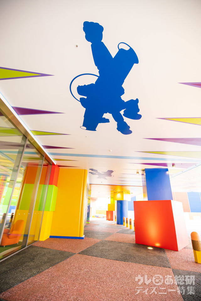 東京ディズニーリゾート・トイ・ストーリーホテル「エントランス」