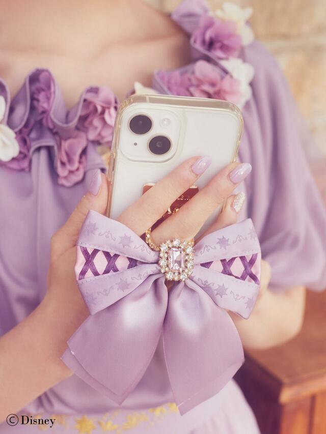 スマホリング ￥4,500｜Maison de FLEUR あいにゃんコラボレーション ディズニーコレクション『塔の上のラプンツェル』