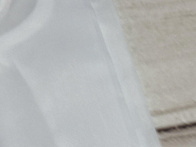 素材はポリエステル。厚手で丈夫な生地です