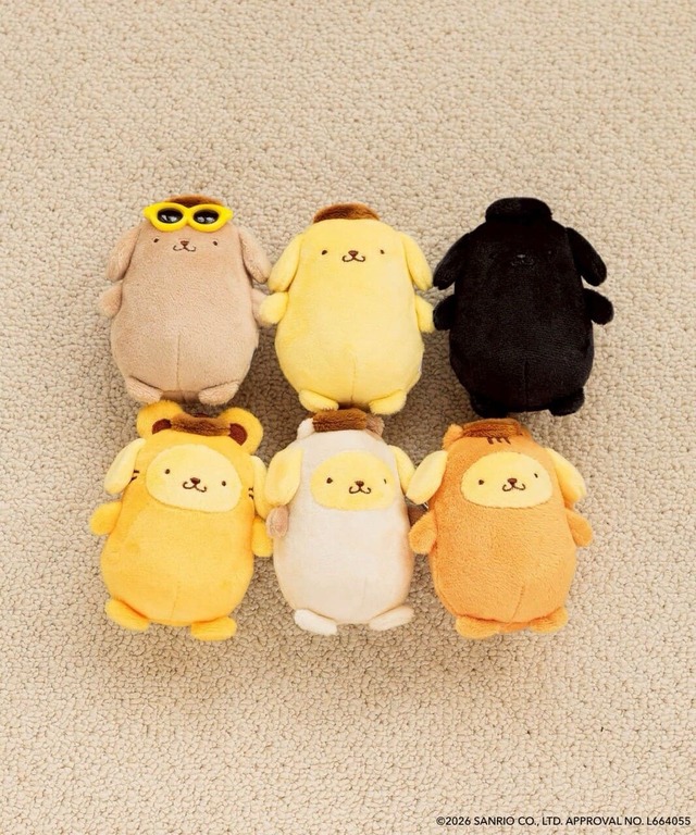 【ポムポムプリン×LOWRYS FARM】「ぬいキーホルダー」2,490円／カラー展開:スタンダード、日焼け、ブラック、ポムポムプリン×マフィン、ポムポムプリン×スコーン、ポムポムプリン×ベーグル