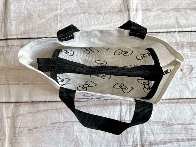 トートバッグとセットで使うとかわいさマシマシに♪