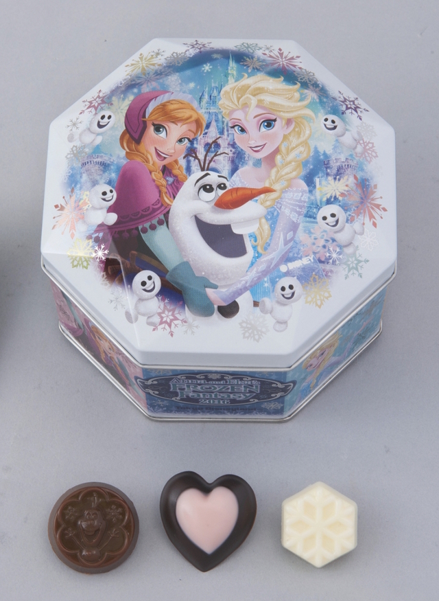 「アナとエルサのフローズンファンタジー」スペシャルグッズ アソーテッド・チョコレート ¥850