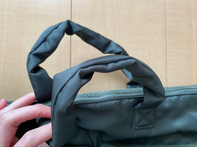 【ワークマン アーバンマルチストレージトート】持ち手がやわらかく、手にフィットするので持ちやすいです♪