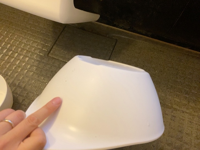 【ニトリ お風呂グッズ 3点セット　ラフィーネ/セッコシリーズ (風呂いす高さ25cm ホワイト)】水をさっと流せます