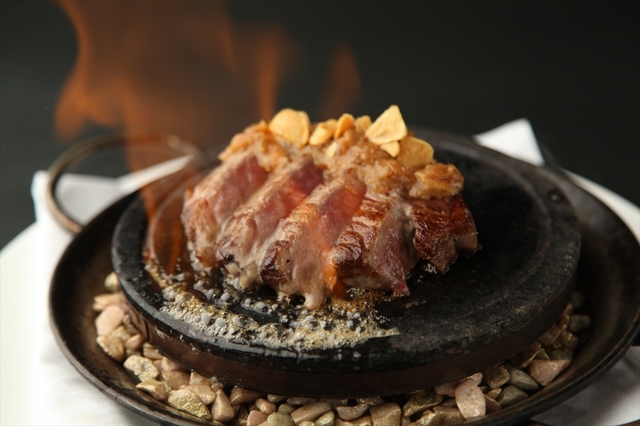 グレートサザンビーフの陽炎石焼き　3,280円