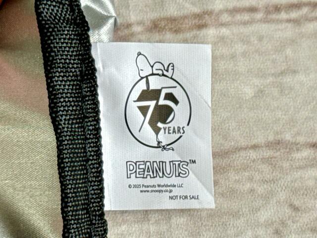 なんと内側にもかわいい75周年記念のタグがついていました♪