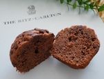 『ザ・リッツカールトン カフェ＆デリ』チョコレートマフィン（税込400円）