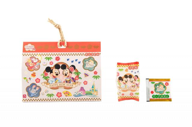 ミニうどん 900円｜内容量：110g[1食（めん20g＋かやく入りスープ2g）×5食]｜東京ディズニーリゾート お正月グッズ2023｜販売店舗：東京ディズニーランド「ディズニー＆カンパニー」、東京ディズニーシー「ヴァレンティーナズ・スウィート」｜発売日：2022年12月1日（木）