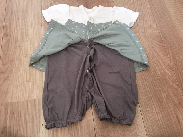 【GU baby セパオール】重ね着風だけど1枚！