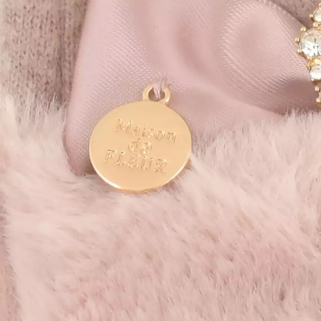 【Maison de FLEUR】マリー おしゃれキャット 手袋・グローブ ビジュー リボン 7,000円