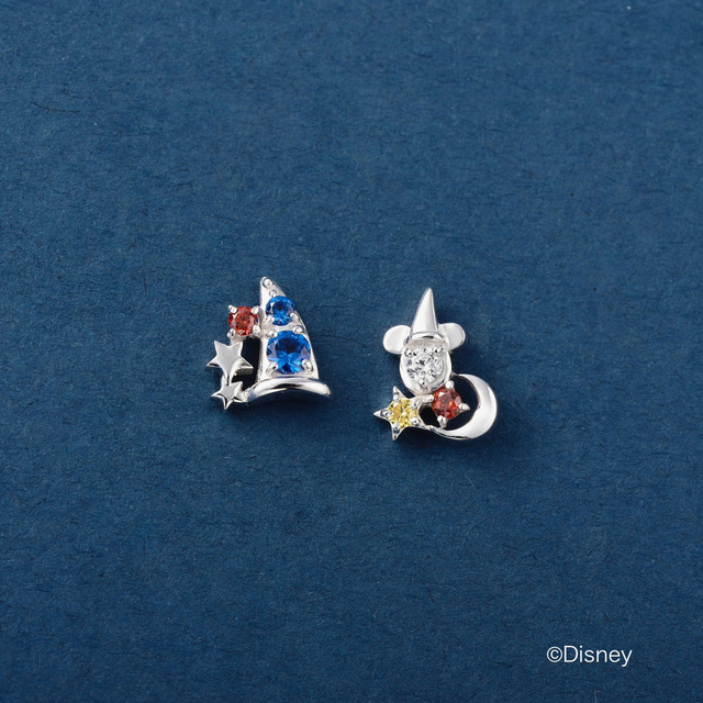 ［伊勢丹新宿店先行販売］ ＜Samantha Tiara＞ 『ファンタジア』ピアス 22,000円