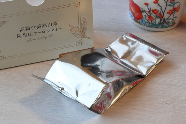 【ゴンチャ「Gong cha ORIGINAL HAPPINESS BAG 2025」】阿里山ウーロンティーは茶葉で20g