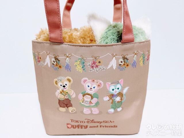 パペット2体 アタマが見えてカワイイ