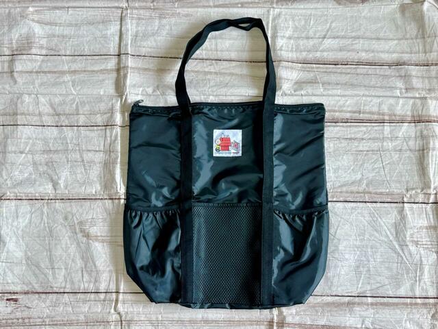 スヌーピーのタグがワンポイント♪大人かわいいトートバッグ