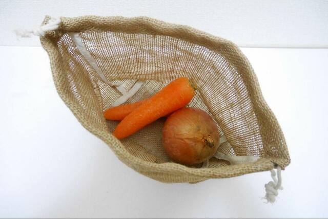 【3COINS ベジタブル保管バッグ2枚セット】オシャレに野菜を保管できる
