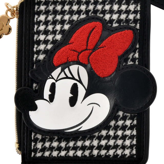 【MARY QUANT】ミニー 定期入れ・パスケース リールタイプ Minnie Collection 3,900円