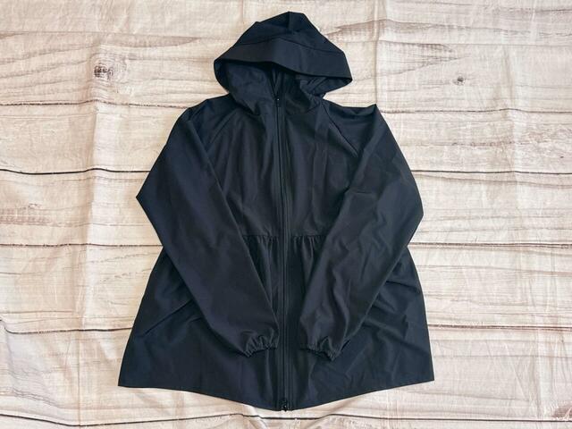 UVカットギャザーパーカー／税込2,990円