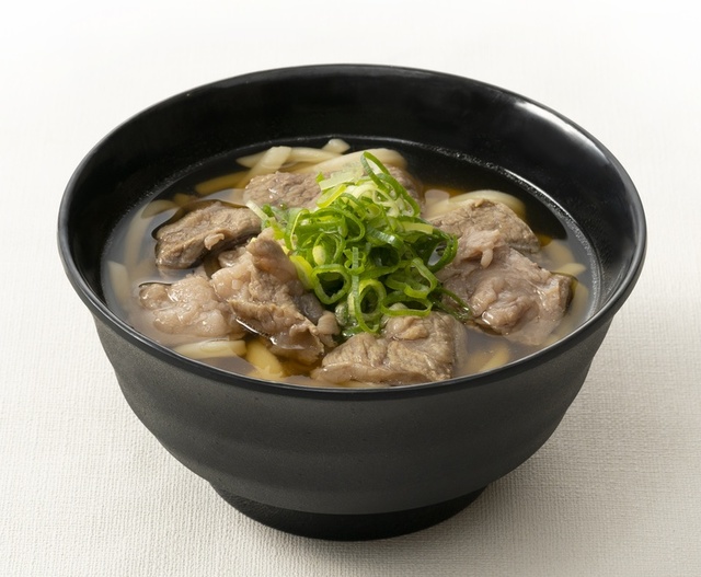 淡路椚座牛(くぬぎざ)牛スジうどん