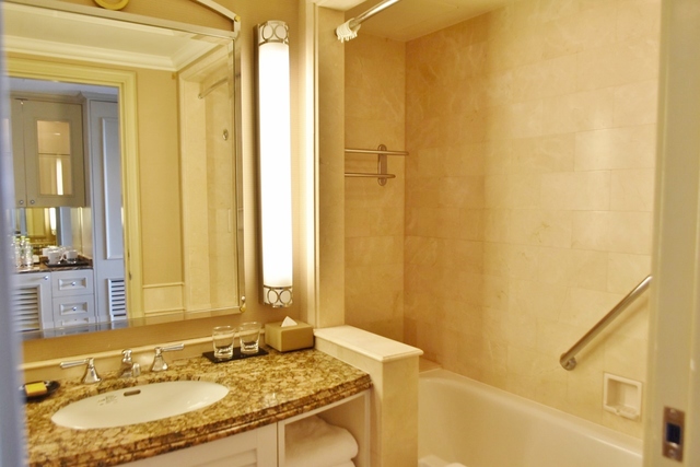 テレビの音がパウダールームでも聞ける