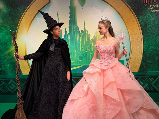 【クラウディア】『ウィキッド』新作ウェディングドレス