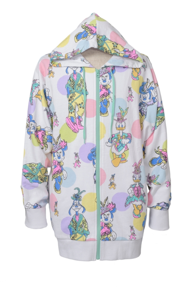 パーカ　メンズ　5300円