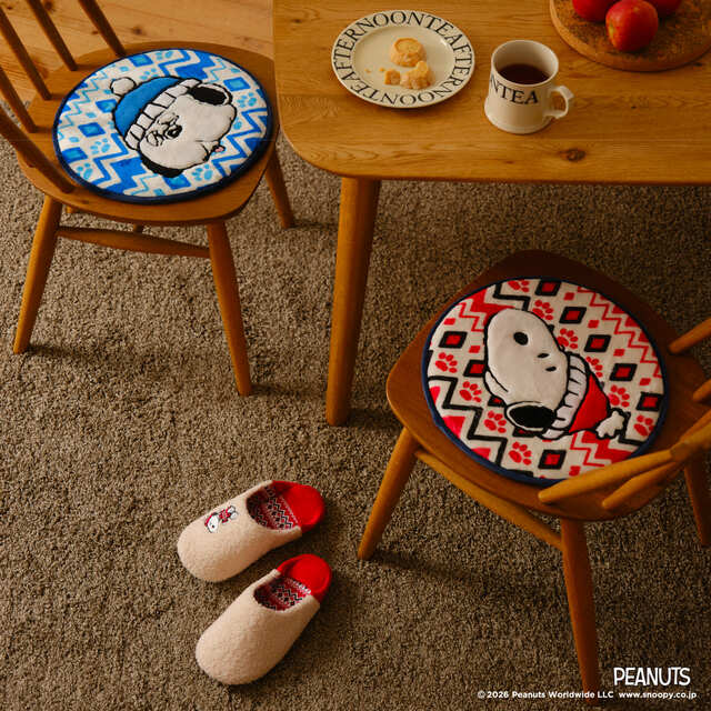 【PEANUTS×Afternoon Tea】マルチマット 各2,970円、ルームシューズ 3,410円