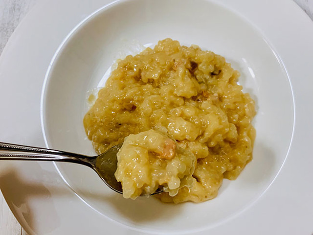 しっかりとしたこんにゃくの食感を感じます