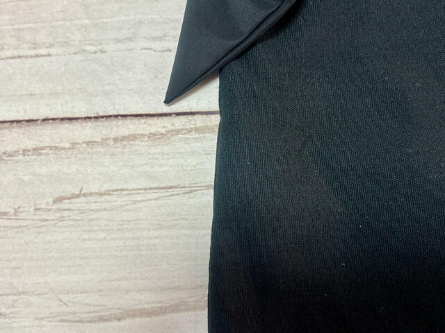 素材は綿とポリエステルの混紡。柔らかい手触りのコットンキャンバス調の生地です