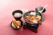 名古屋名物！味噌煮込みうどんと海老フライ御膳（1,299円）