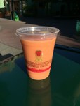 ジャンバ・ジュースのスムージー、ダウンタウン・ディズニー内のお店でも購入可能です。