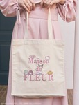 サンリオキャラクター×「Maison de FLEUR」のコラボトートバック・店舗限定デザイン（キャラクター集合）