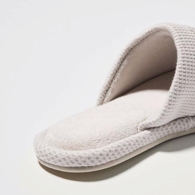 ユニクロ UT ディズニー ビーチトリップコレクション ルームシューズ ¥1,500