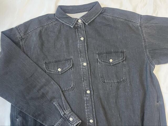 【AMERICAN HOLIC デニムワンピース】透け感はなく、下着のラインが響くことはありません