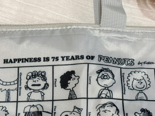 75周年を記念したロゴプリント入り！