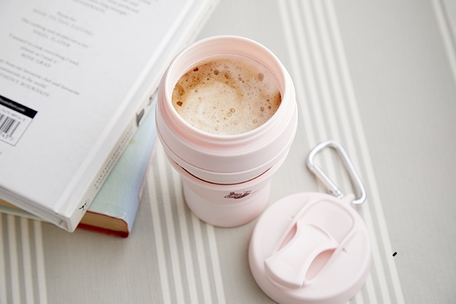 『ムーミンバレーパーク MOOK【特別付録】持ち運べる折りたたみシリコンタンブラー』