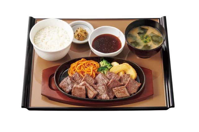 『特カットステーキ定食』 1,290円（税込）