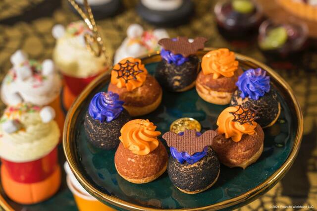 「SNOOPY's Spoooooky Halloween Party」＜期間：2024年9月21日〜11月4日＞【スヌーピーとハロウィンパーティー♪PEANUTSコラボの“秋のスイーツビュッフェ”開催！】