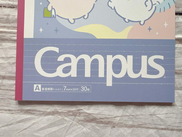 モモンガカラーのパープルの表紙に、ピンクの背表紙が可愛い♪