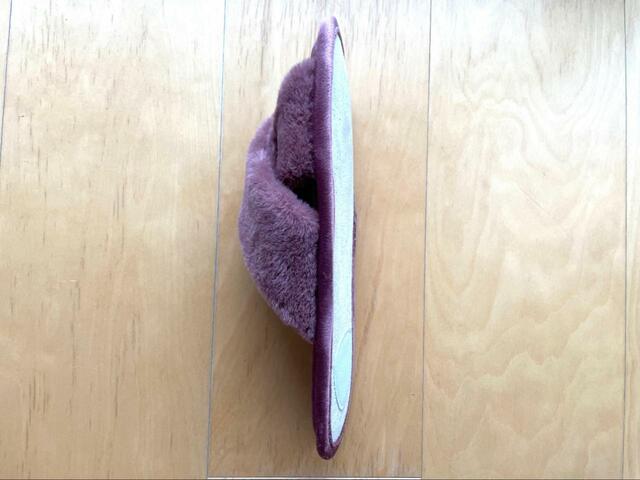 【GU（ジーユー） オープントゥルームシューズ(フェイクファー）】高見えデザイン