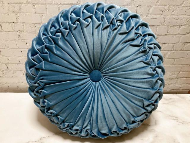 【ニトリ　デコホーム】円形クッション（ダリア 2 BL）／税込1,990円