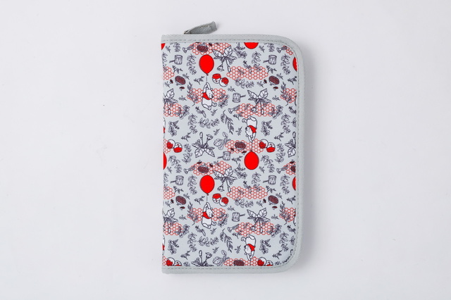 『Disney くまのプーさん・暮らし上手の収納ポーチBOOK GRAY』